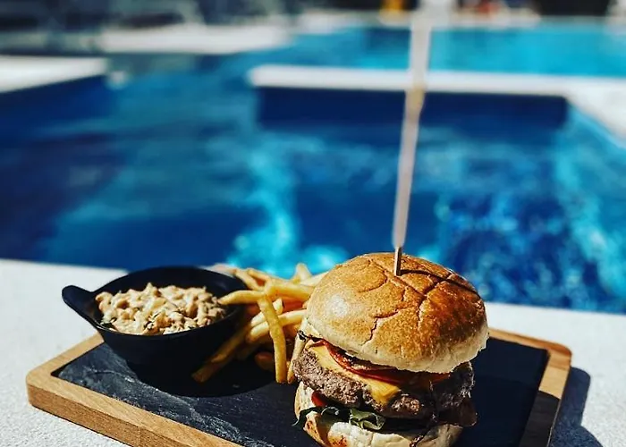 Miroes 公寓 尼基季