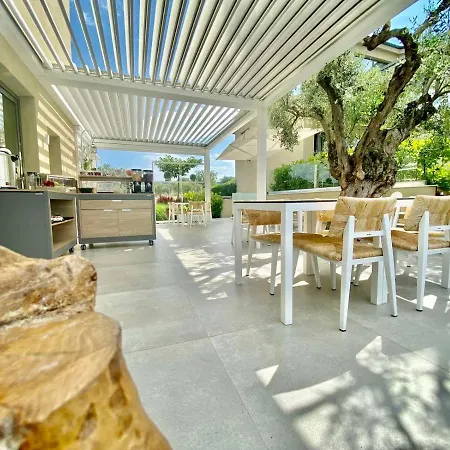 Miroes * Nikiti (Sithonia)